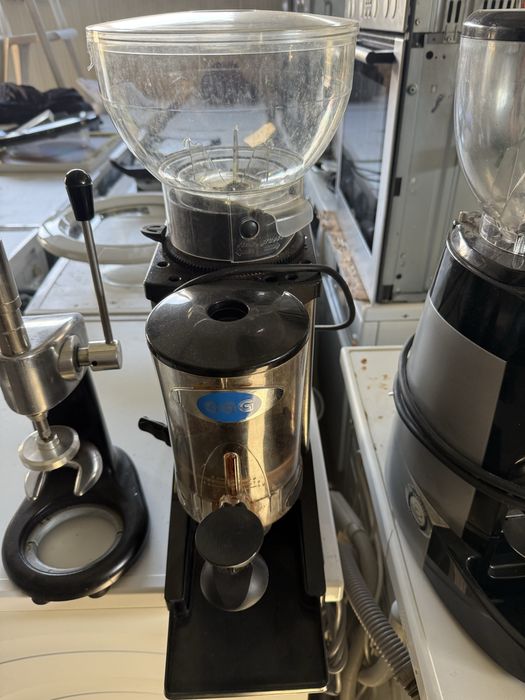 Електрическа кафемелачка GERMANY