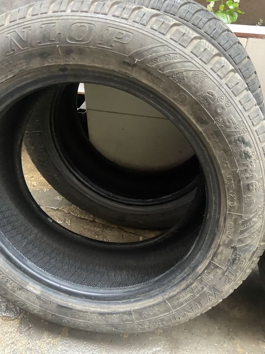 Cauciucuri iarna  205/55/16