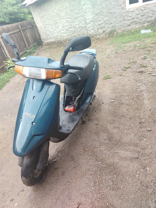 Motoreta Aprilia amico