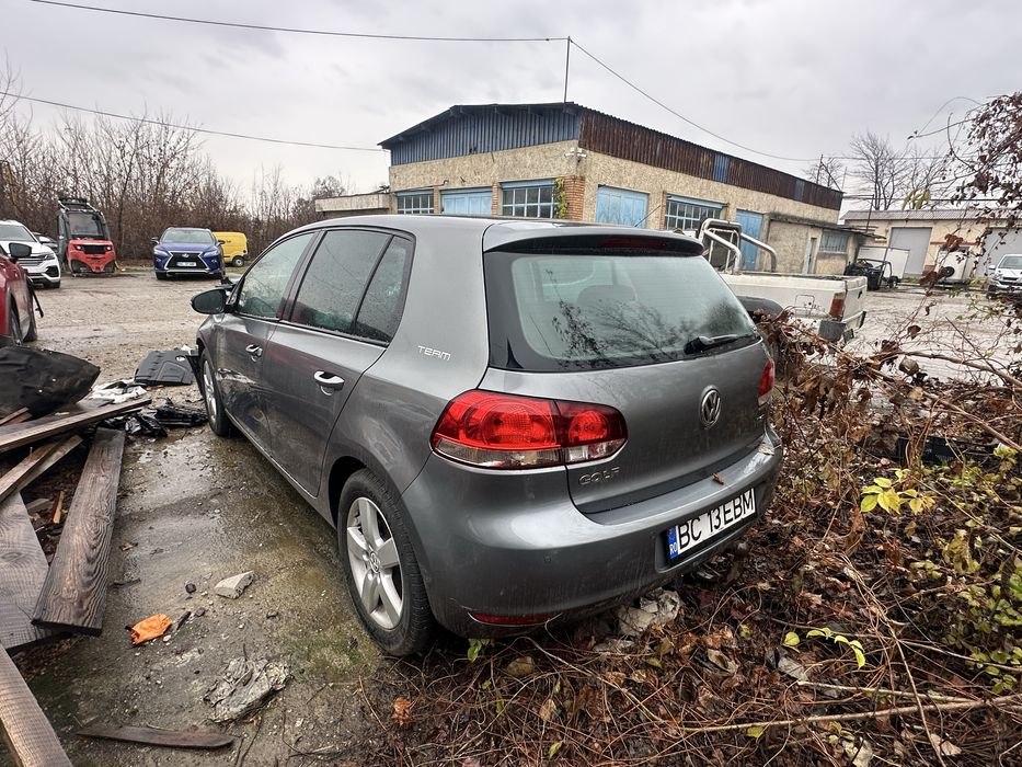 Vand Volkswagen Golf 6 1.2 TSI 2010 avariat defect