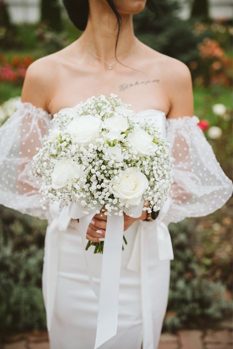 Vand Rochie de stare civila realizata pe comanda