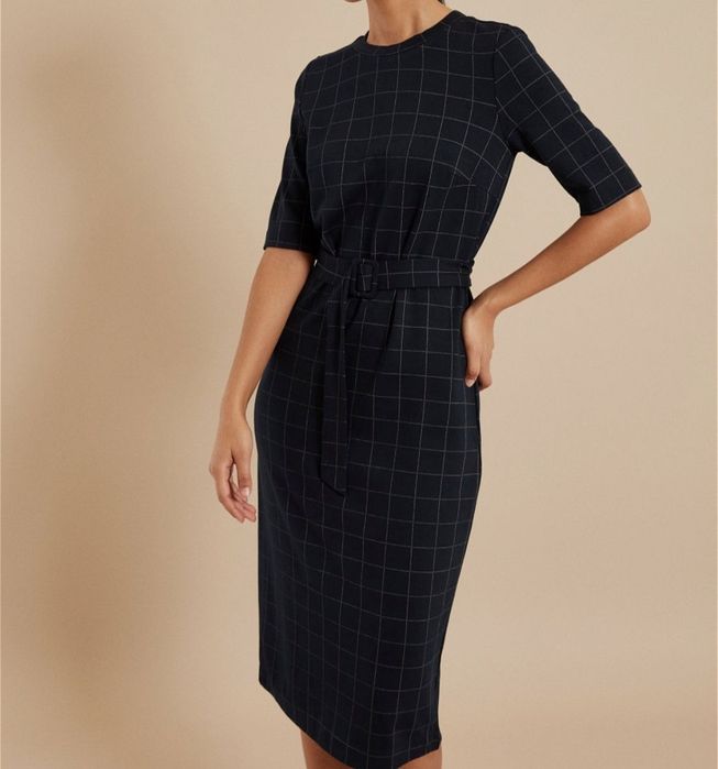 Женское платье новое