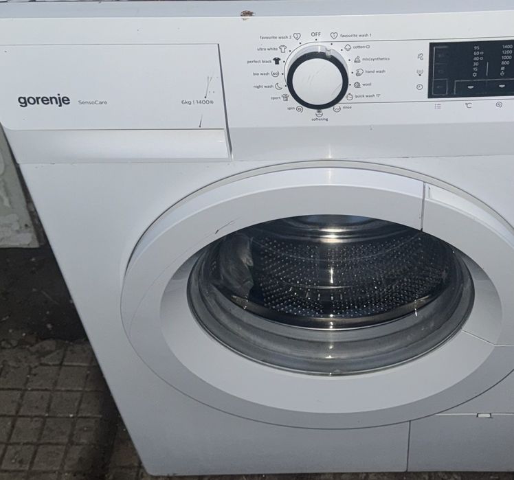 Врата на пералня Gorenje SensoCare