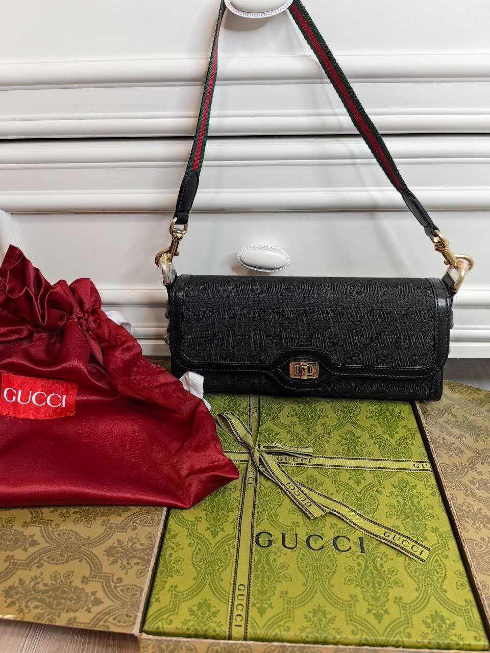 Дамска Чанта Gucci Luce Ssmall SHOULDER Bag 100% Leather