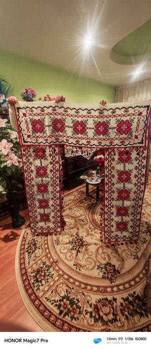 Vând cusături de mână