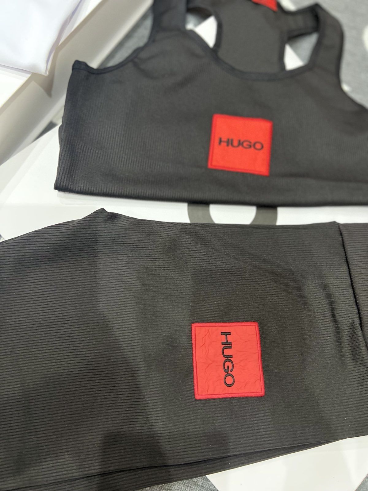 Hugo boss Дамски тениски