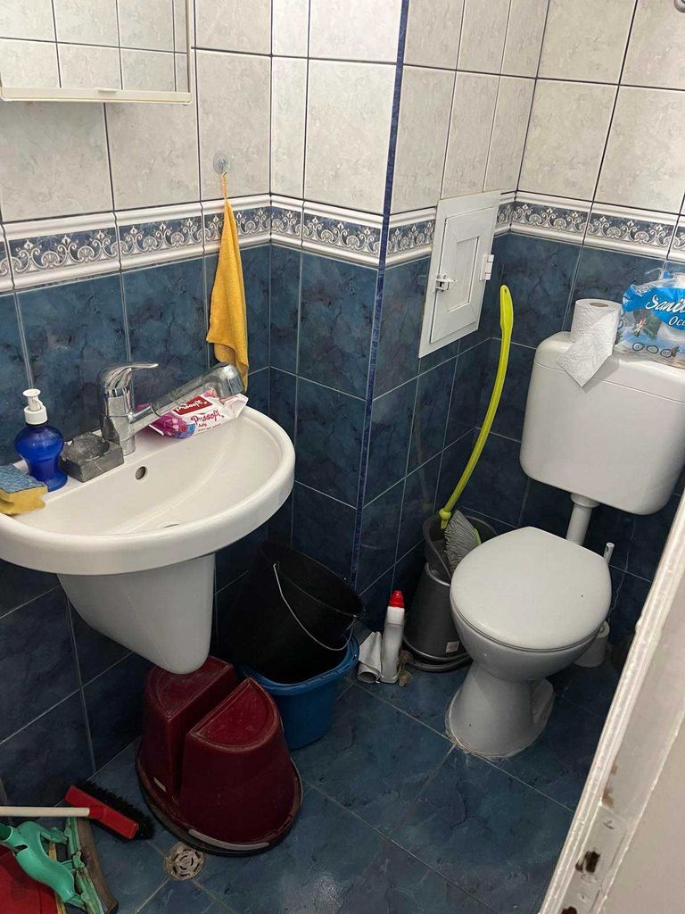 Продава се Магазин в Бургас, Център - 60 кв.м за 3017 €/кв.м - Снимка #4
