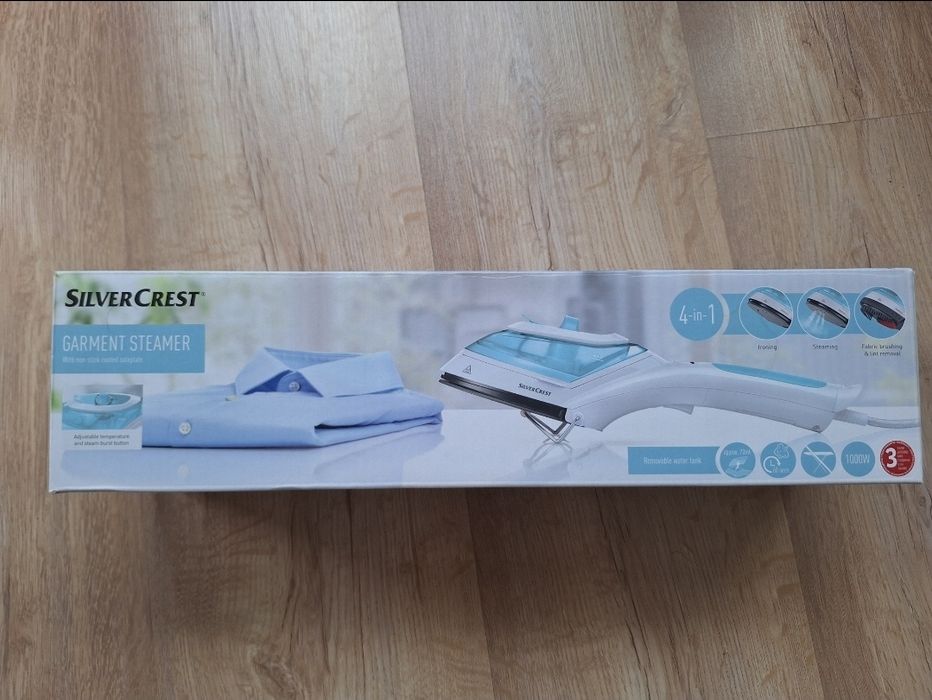 Ютия за вертикално гладене - Парна четка SilverCrest