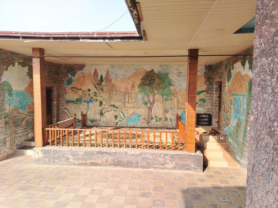 Участка сотилади 2.5 сотий 3 хана бектимирда