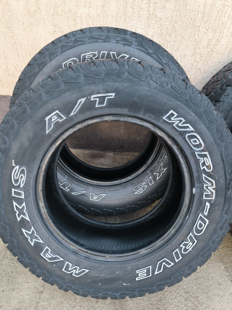 Шины MAXXIS Worm Drive