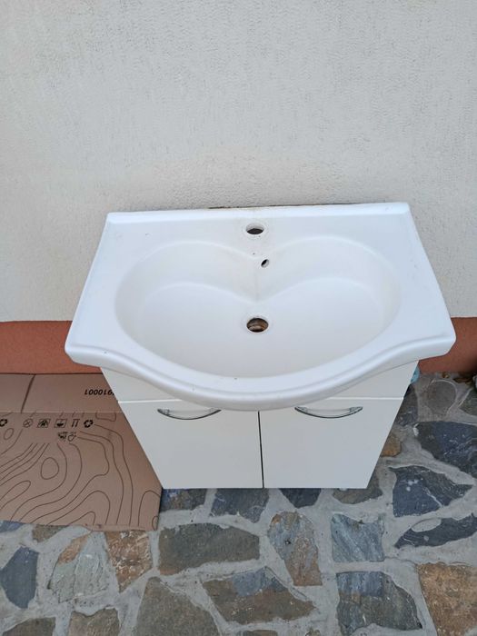 Lavoar cu masca de baie