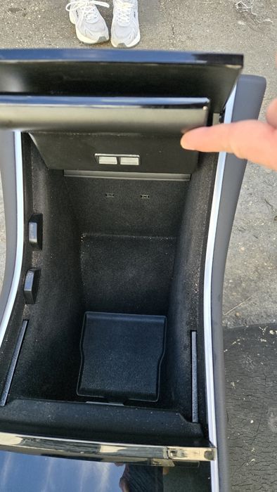 Tesla model 3 2019 consola