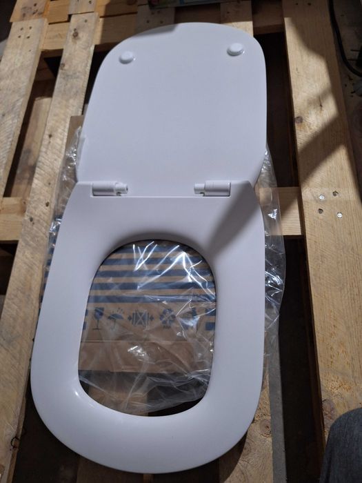 Ултратънка тоалетна седалка - Ideal Standard - Tesi - T352801