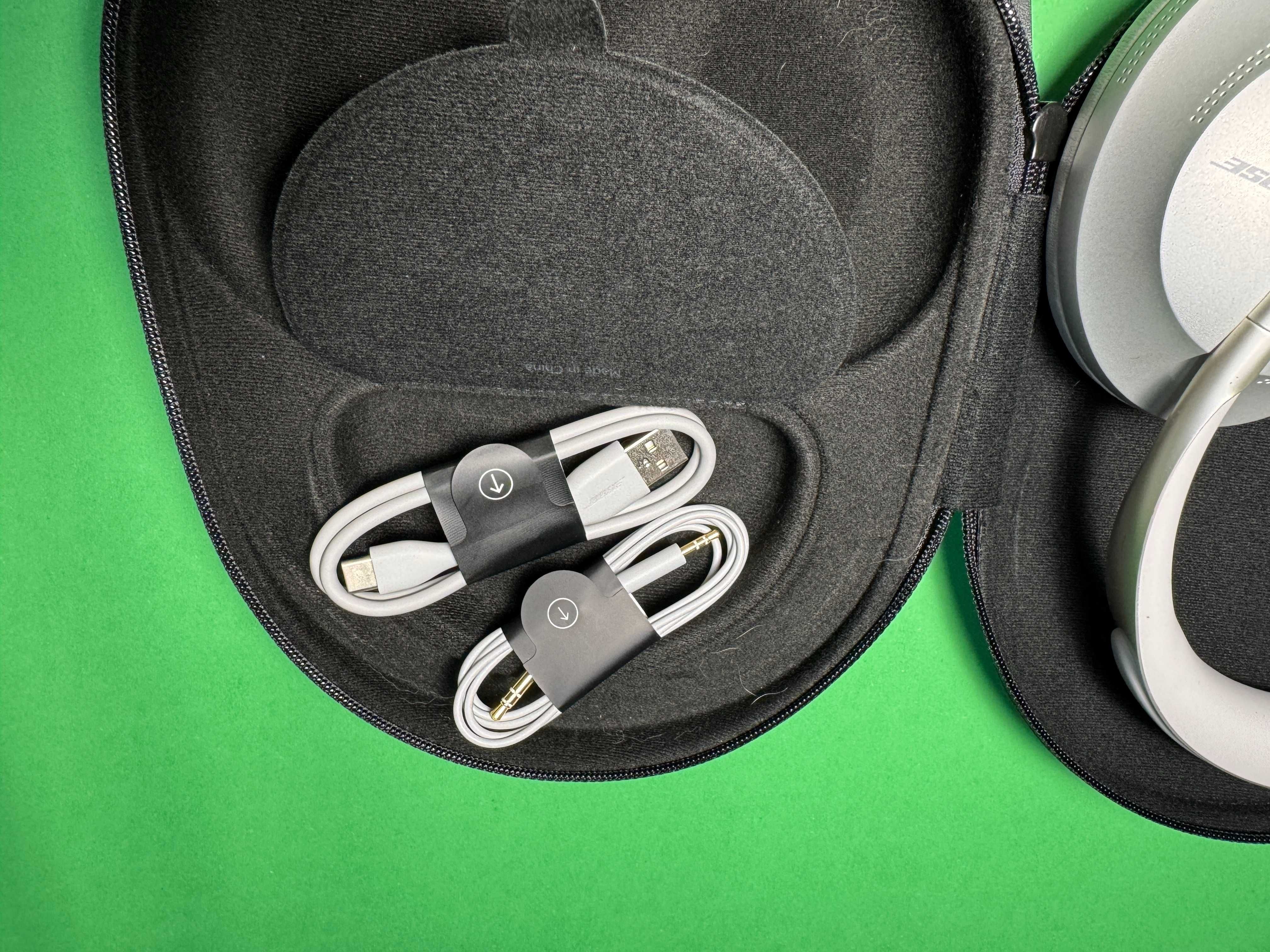 Headphones Bose 700