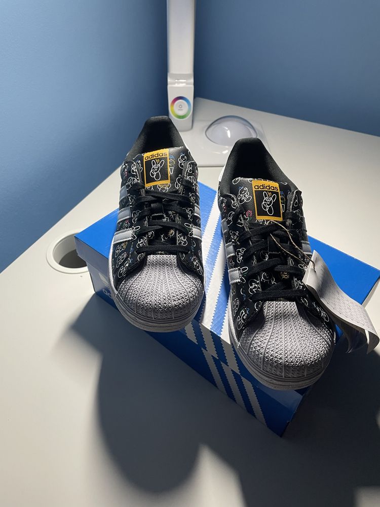 ADIDAS маратонки