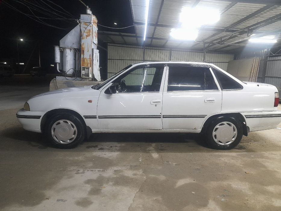 Нексия 1 сонс 2004 год