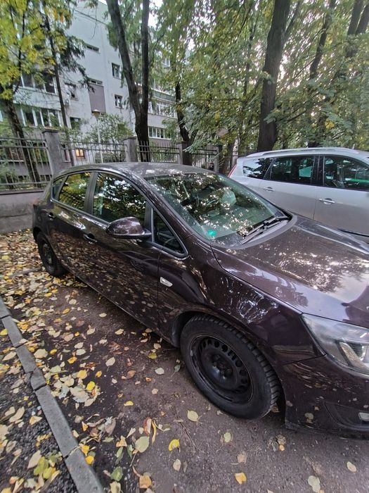 Opel Astra j 1.6 benzina și gpl