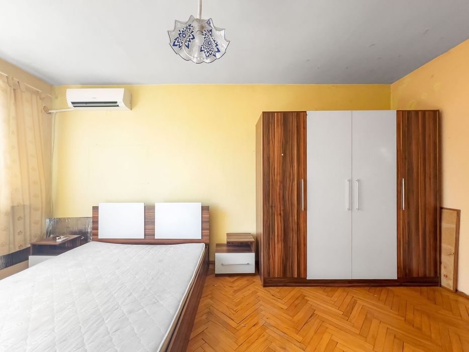 3-стаен в Плевен-Център площ 90 цена 100000