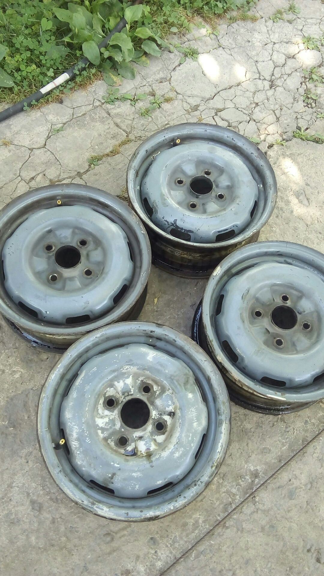 Продам литые железные диски