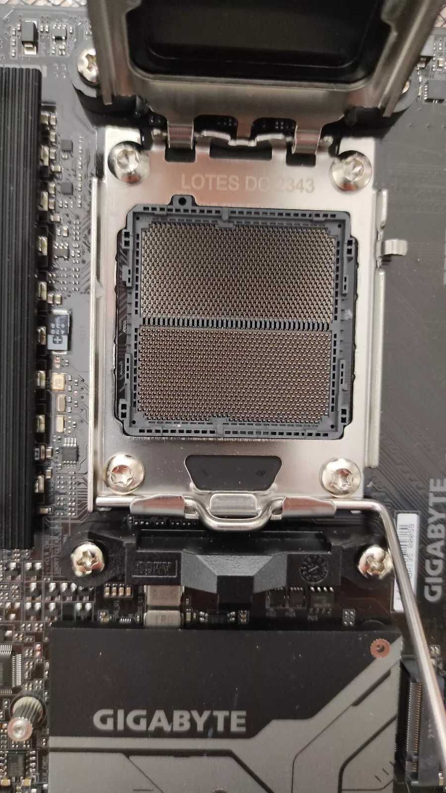 Gigabyte B650I AX Mini-ITX дънна платка AM5