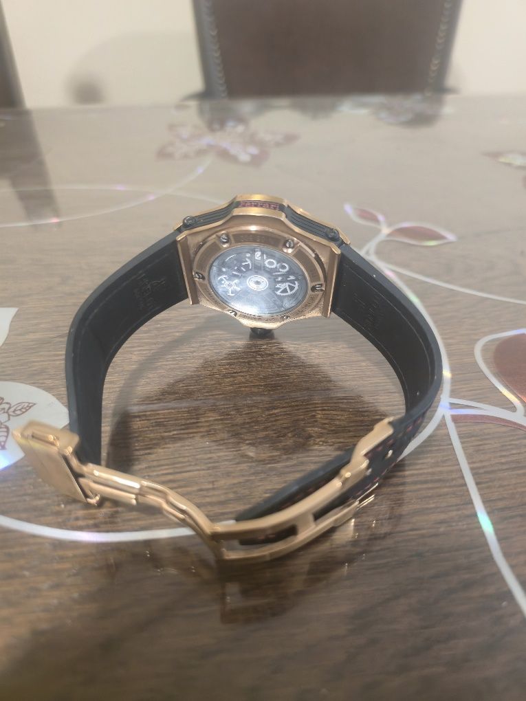 Продавам часовник HUBLOT BIG BANG limited edition