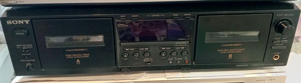 Кассетная дека Sony tc-we475