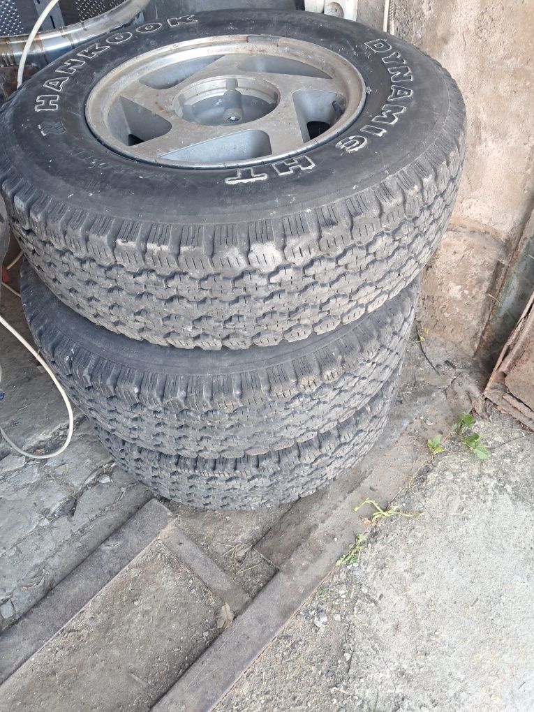 Ал. Джанти  с гуми от Ford Explorer