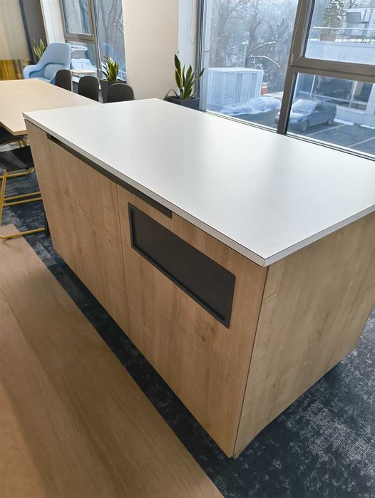 Шкаф-кухненски остров