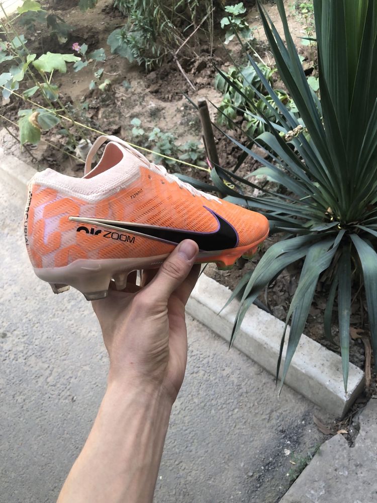 Nike Butsa sotiladi