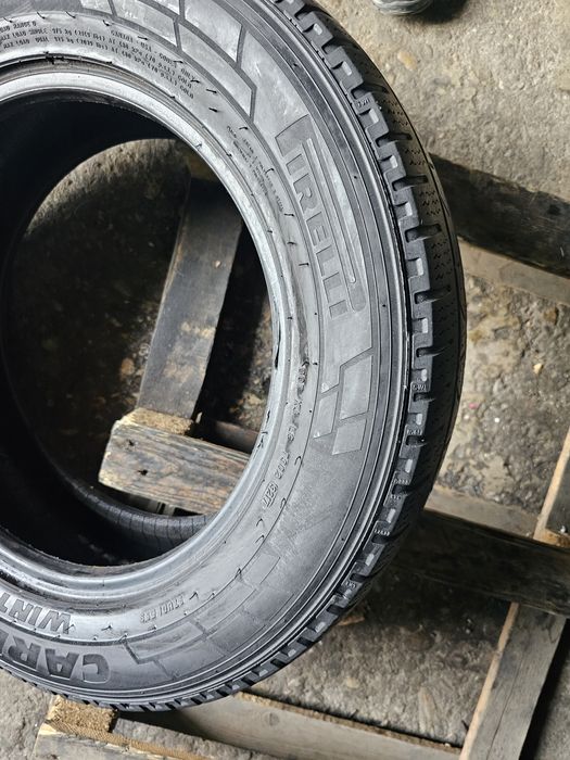2 anvelope iarna 205 65 16C Pirelli