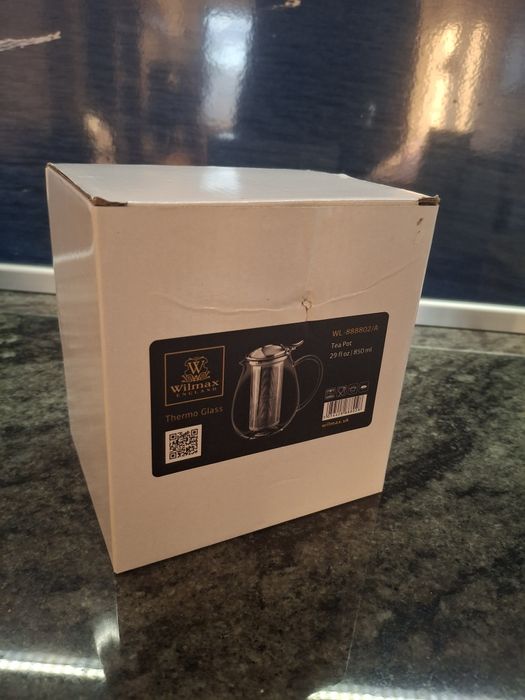 Луксозен Чайник с цедка Wilmax Thermo Glass 850 мл