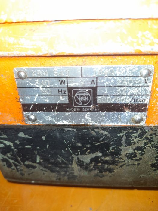Masina.  de gaurit cu talpa magnetica Fein KBM 542,