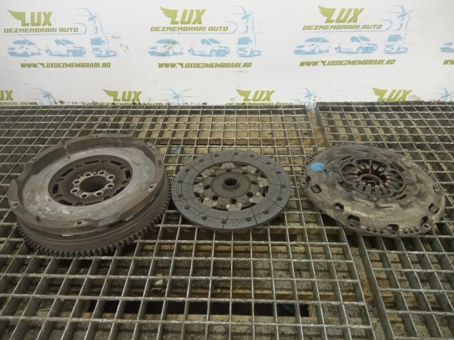 Kit ambreiaj volanta cu masa dubla 2.2 d 2ad-fhv 31250-0w070 Lexus IS