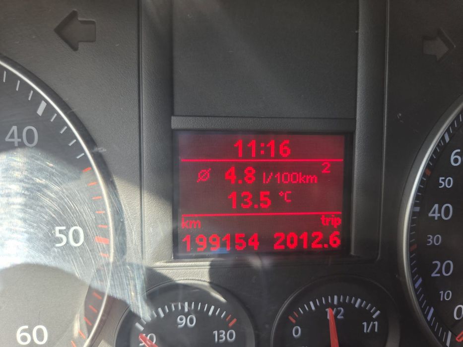 Vând vw jetta anul 2008