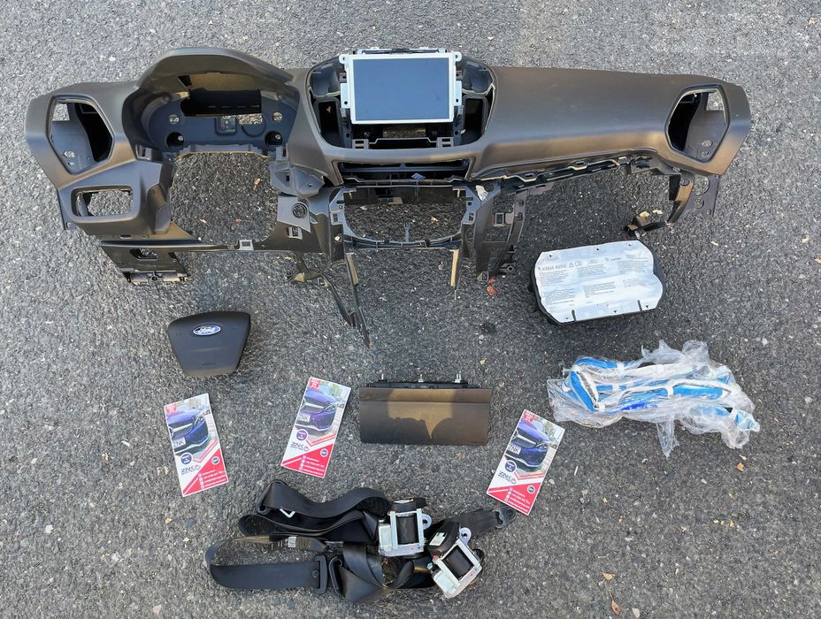 FORD KUGA kit airbag volan pasager plansa de bord set centuri cortine
