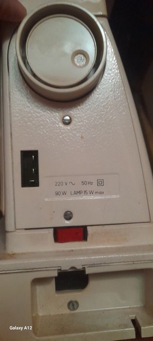 Домашна шевна машина