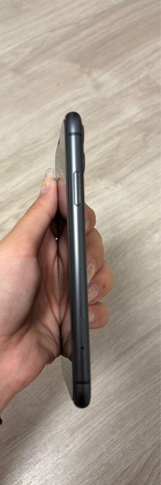 Vand Iphone 11 Black 128 Gb perfect functional