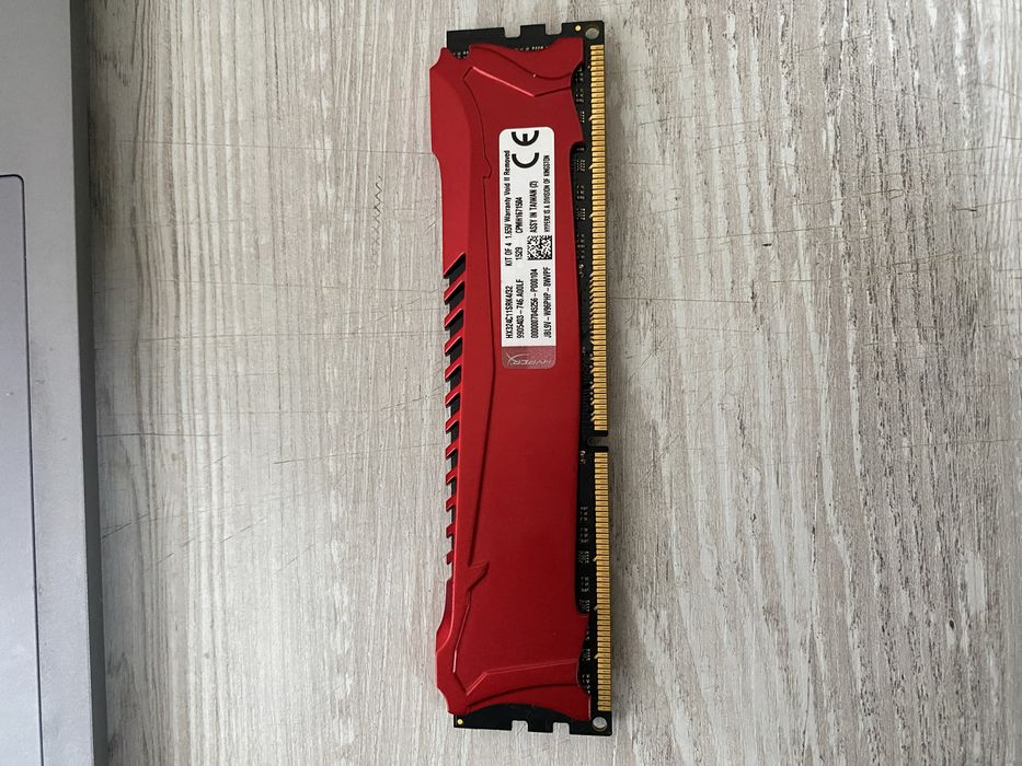 Memorii RAM DDR3 HyperX si Crucial
