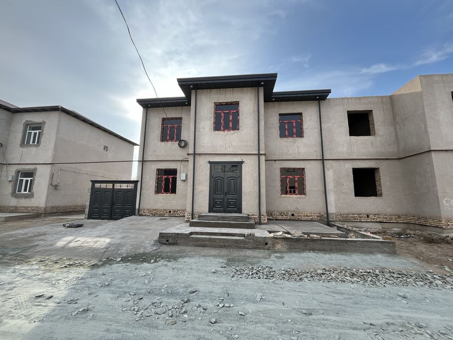 Katta qatej sotiladi srochna qosmoda qizil dukona yaqin 100 metr chiqa