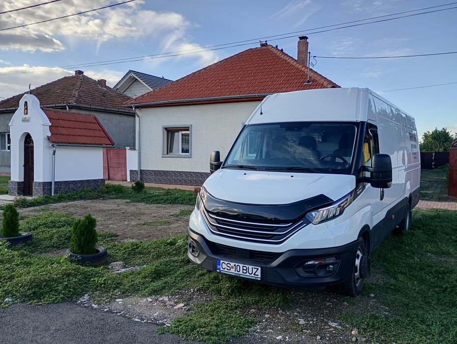 Transport marfă, debarasări diverse cu manipulanți, mutări, relocări