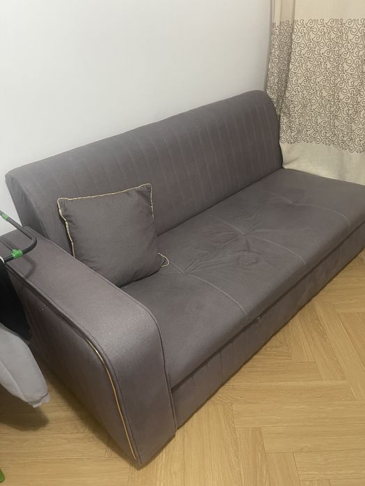 Диван раскладной в отличном состоянии