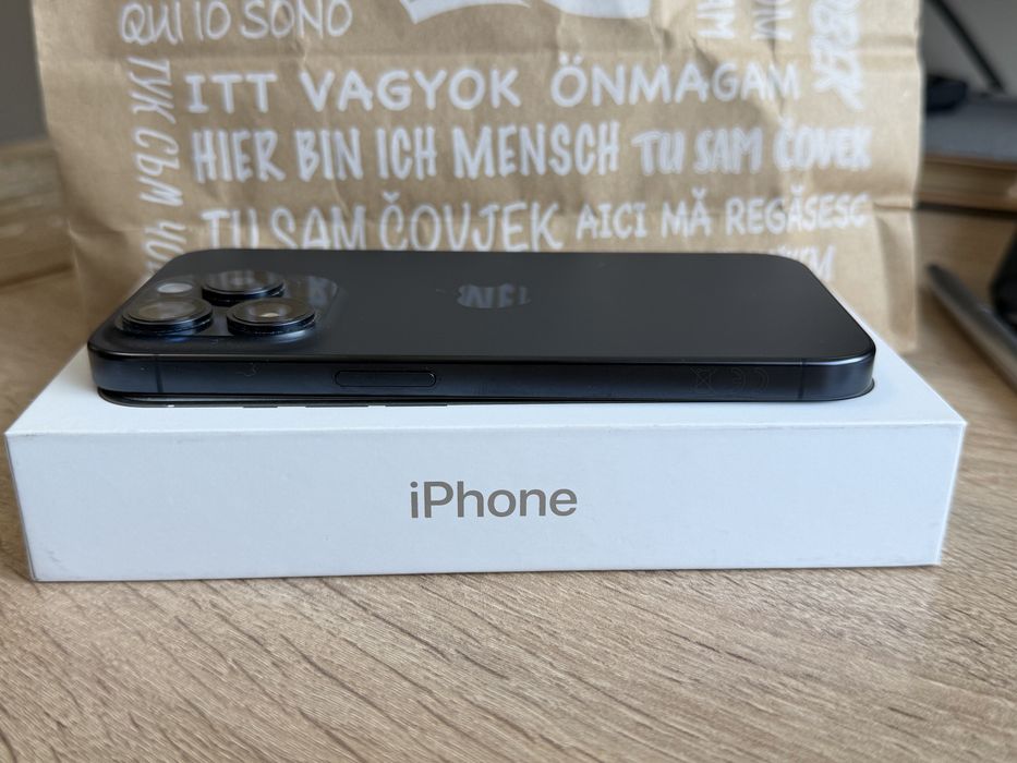 Iphone 15 pro Deep Blue / Като нов
