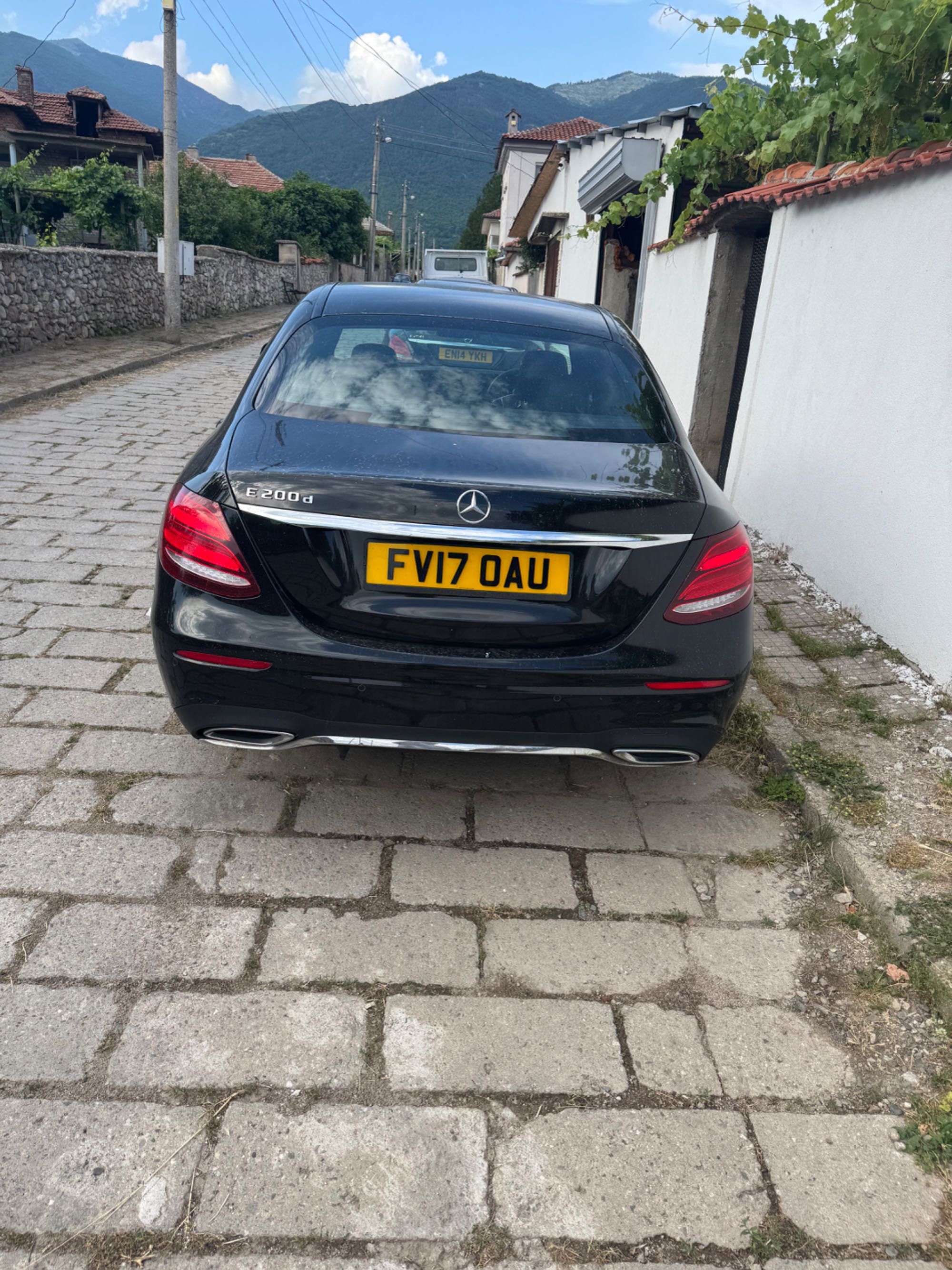На Части Мерцедес W213 АМГ пакет