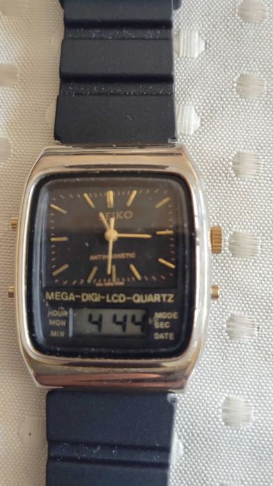 Ретро часовник Seiko  от 80те.