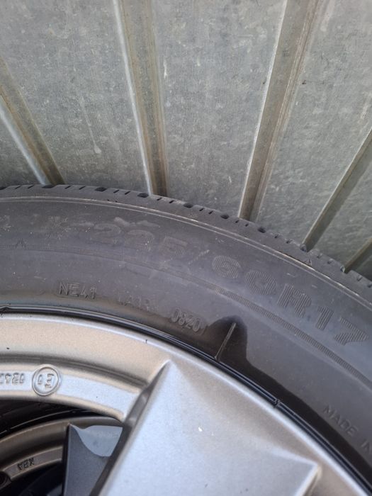 Cauciucuri iarnă 225 60 17 Dunlop 2020