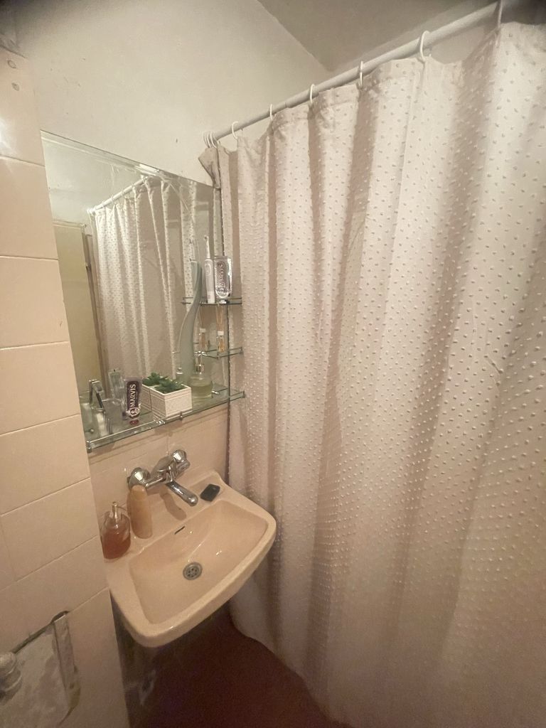 Продава се Двустаен апартамент в Габрово, Бичкиня - 60 кв.м за 1003 €/кв.м - Снимка #8