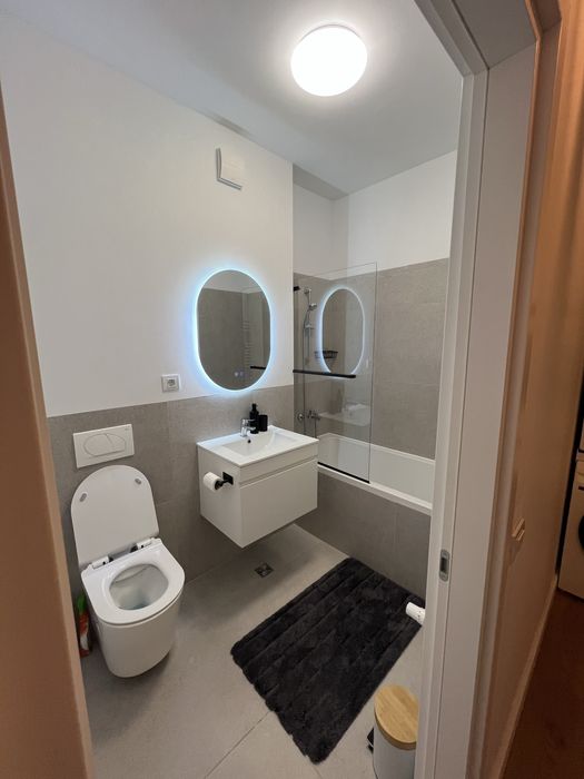 Inchiriez studio Silk District