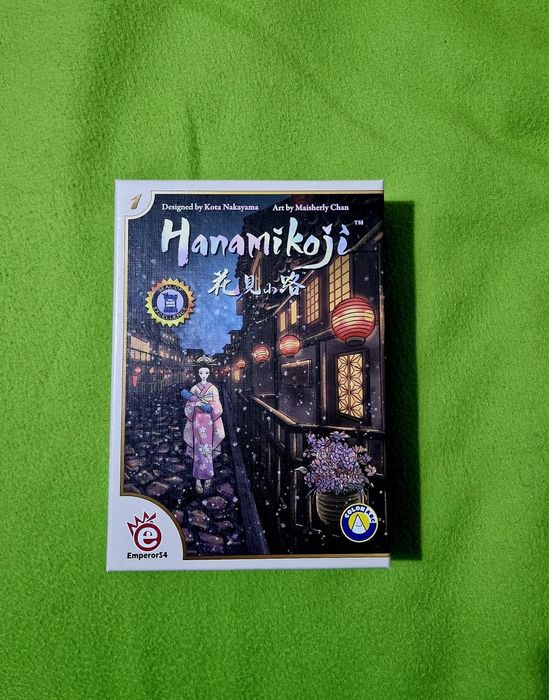 Hanamikoji board game