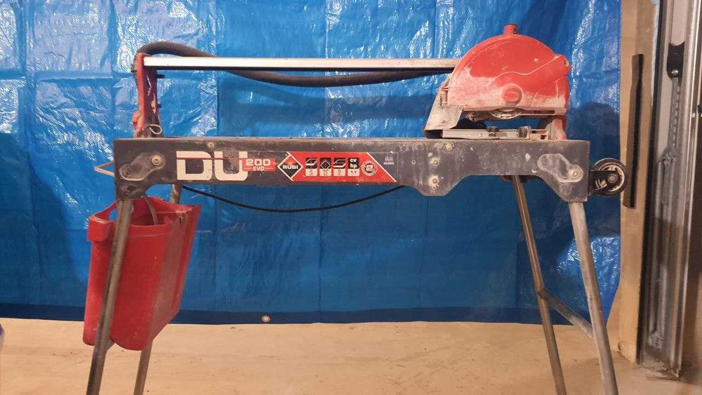 Машина за рязане на плочки RUBI DU-200 EVO  с водно охлаждане