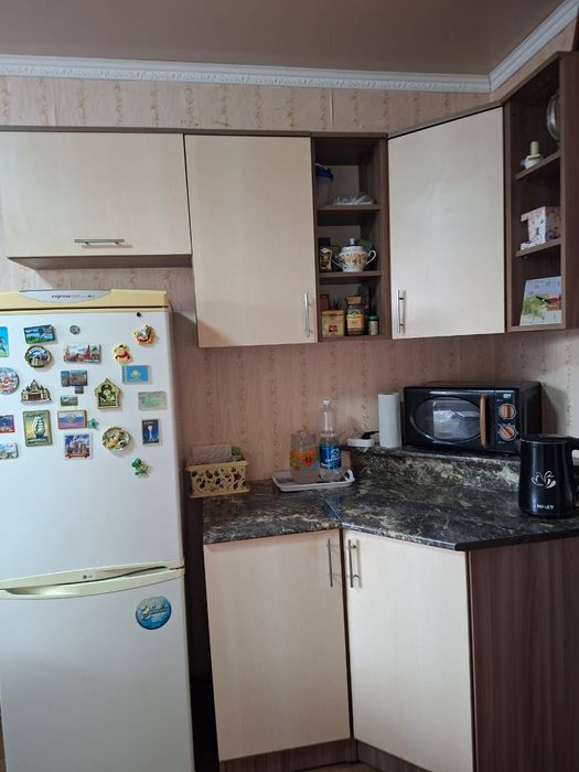 Продам горку, кухню вместе с вытяжкой